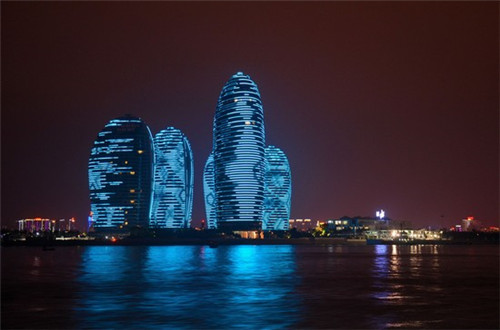 小型庭院火锅店装修设计